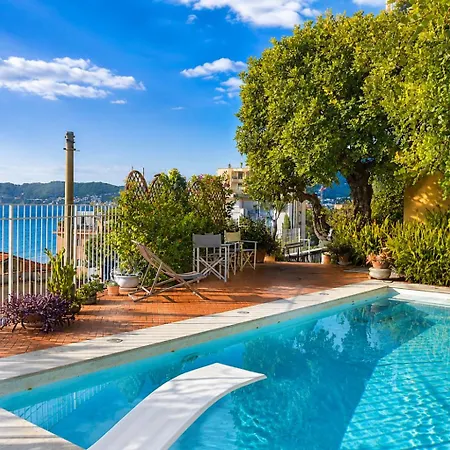 Hostdomus - Gabriella With Private Pool Villa *