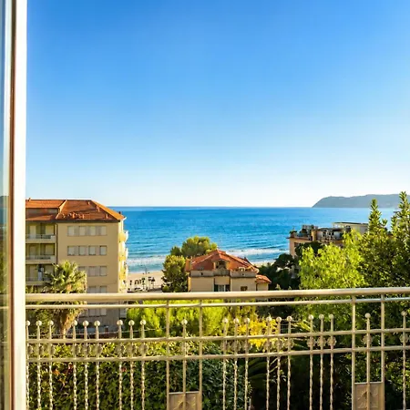 Hostdomus - Gabriella With Private Pool Villa *
