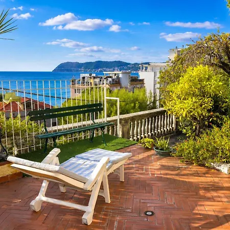 Villa Hostdomus - Gabriella With Private Pool Alassio